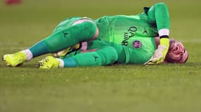 Lucas Chevalier blessé lors de Monaco-PSG le 29 novembre 2025