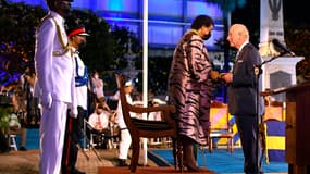 Le prince Charles et la présidente de la Barbade, Sandra Mason