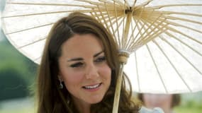 Le bihebdomadaire suédois Se och Hor a publié mercredi des photographies seins nus de la femme du prince William de Grande-Bretagne, Kate Middleton, et sa version danoise devrait lui emboîter le pas jeudi. /Photo prise le 13 septembre 2012/REUTERS/Nicolas