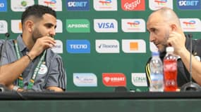 Riyad Mahrez et Djamel Belmadi face à la presse en janvier 2024
