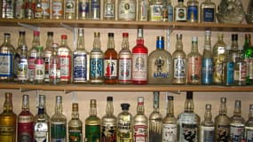 Des bouteilles de vodka jugée dangereuses, ont été rappelées au Canada (Photo d'illustration).