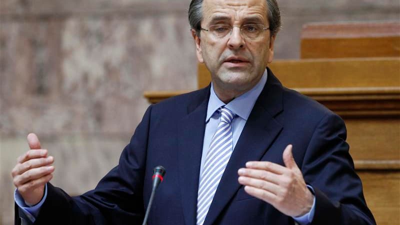 Le Premier ministre grec Antonis Samaras a promis de mettre en oeuvre de nouvelles coupes dans les dépenses publiques, tout en reprochant à certains responsables étrangers de saboter les efforts de son pays. Une équipe d'inspecteurs internationaux est de