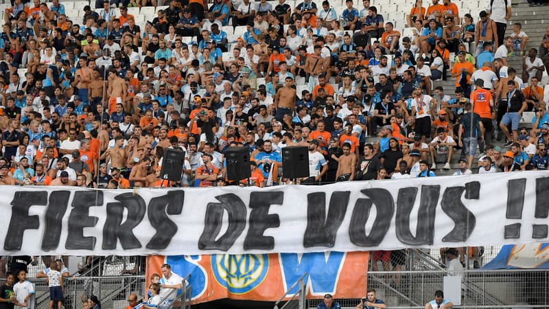 OM: les banderoles de soutien des supporters aux joueurs après les incidents de Nice