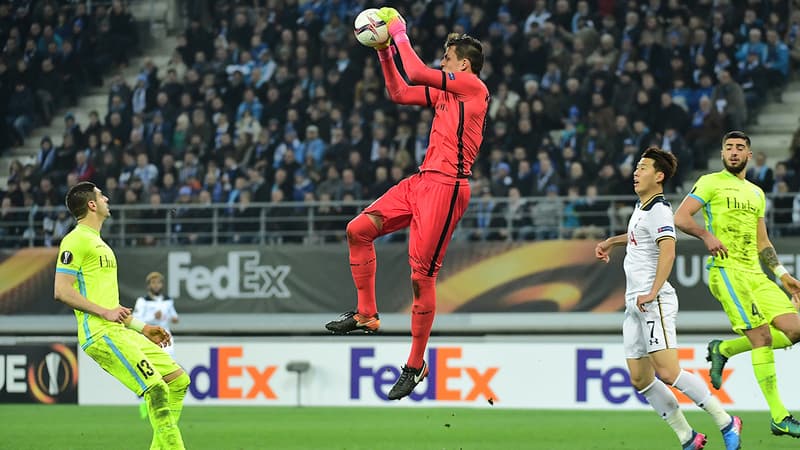Le croate Lovre Kalinić est le plus grand joueur du mondial 2018: il mesure plus de 2m.
