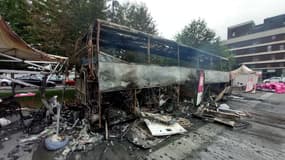 Le Bus du cœur des femmes, qui organise des dépistages des maladies cardiovasculaires, a été incendié dans la nuit du mercredi au jeudi 29 juin à Bobigny, en Seine-Saint-Denis