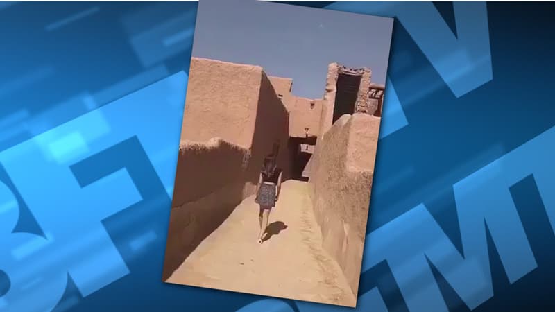 La jeune femme s'est affichée en mini-jupe dans les ruelles d'une cité historique saoudienne. 