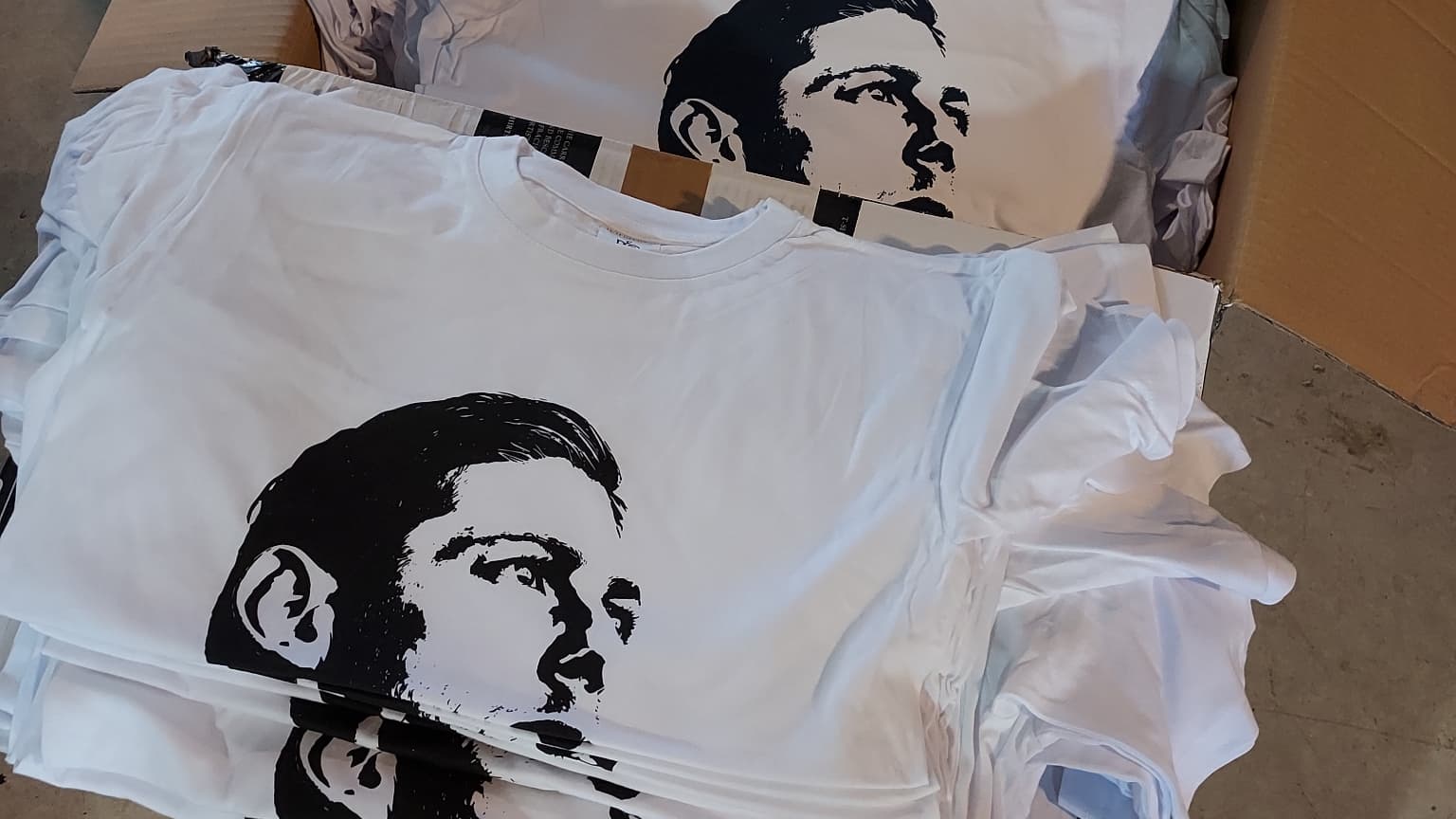 Les maillots à l'effigie d'Emiliano Sala