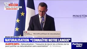 Naturalisation: Bruno Retailleau veut relever le "niveau d'exigence de la maîtrise de la langue française et de l'histoire de France"