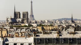En raison d'un pic de pollution, le  stationnement résidentiel sera gratuit à Paris où il sera prolongé jusqu'au samedi - Vendredi 18 mars 2016
