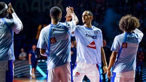 L'équipe de France avant le match contre l'Islande à l'EuroBasket 2025, le 4 septembre 2025.