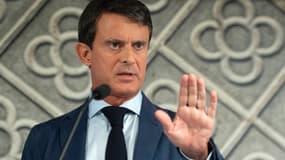L'ancien Premier ministre Manuel Valls, le 26 septembre 2018 à Barcelone lors d'une conférence de presse au lendemain de l'annonce de sa candidature à la mairie de la ville. 