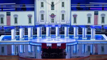 Photo du plateau NBC News sur lequel les candidats débattront mercredi et jeudi.