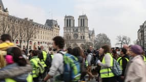 Une manifestation de gilets jaunes à Paris, en mars 2019.