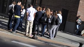 De plus en plus d'ados se sont mis au "tchip" en classe.