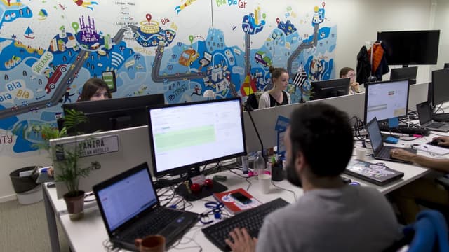 La fonction "BlaBlaHelp" est un "tchat" communautaire sur Internet qui permet aux membres les plus fidèles de Blablacar, appelés Helpers, d'aider les nouveaux utilisateurs dans la pratique du covoiturage.