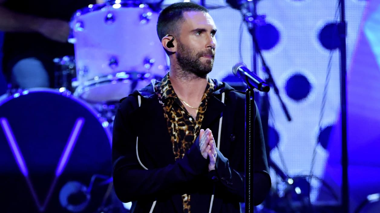 Adam Levine, leader de Maroon 5, en mars 2018 Adam Levine, leader de Maroon 5, en mars 2018