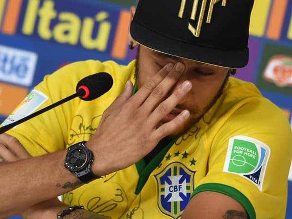 Neymar en larmes