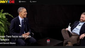 Le président Barack Obama, reçu dans l'émission parodique en ligne "Funny or die" par Zack Galifianakis.