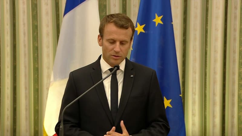 Emmanuel Macron jeudi midi à Athènes.