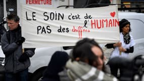 Manifestation de médecins hospitaliers à Paris, le 20 mars 2018