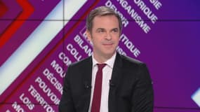 Le porte-parole du gouvernement, Olivier Véran, le dimanche 22 janvier sur le plateau de "BFM Politique"