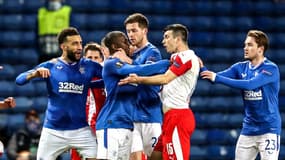 Kamara et Kudela s'embrouillent pendant Rangers-Slavia Prague