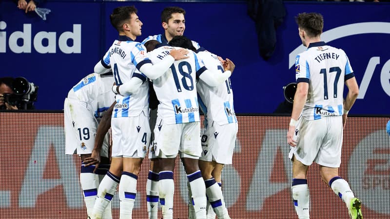 Real Sociedad without Méndez but with Oyarzabal for Champions