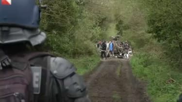 Charge massive des gendarmes ce mercredi après-midi pour repousser les zadistes et leurs soutiens.