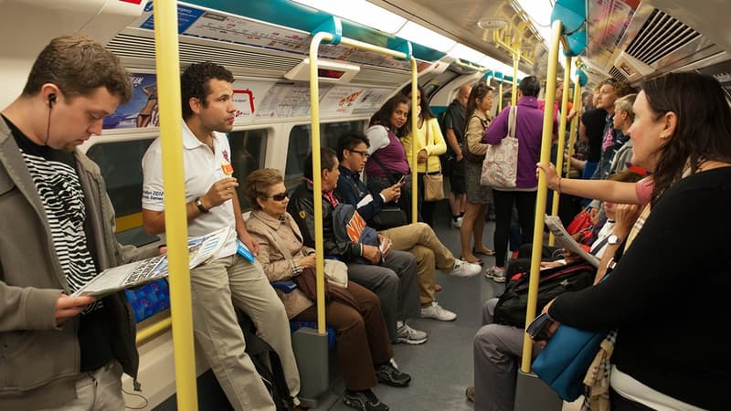 Le métro londonien a vibré ce mardi au rythme des annonces faites par certains acteurs de Premier League.