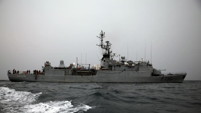 Le Commandant Birot lors d'une opération dans le Golfe de Guinée le 20 février 2014.