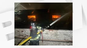 Les sapeurs-pompiers sont engagés sur un incendie à Tourcoing.