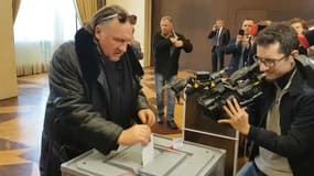 Gérard Depardieu à l'ambassade russe à Paris, le 18 mars 2018