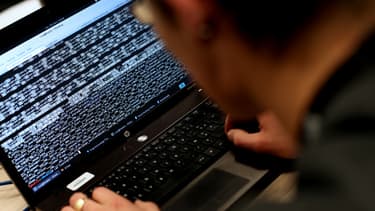 L'informaticien était soumis à une durée conventionnelle du travail de 37,5 heures hebdomadaires, mais dans les faits, il ne lâchait pas ses outils de travail. (photo d'illustration)