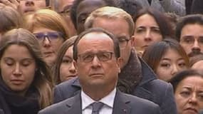 Une minute de silence avait été observée à la Sorbonne, avec François Hollande et Manuel Valls, en hommage aux victimes du 13-novembre.