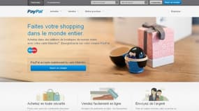 Détenir un compte PayPal équivaut à un compte à l'étranger