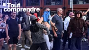 Un manifestant masqué jette une canette de bière en direction de la police anti-émeute à Bristol, dans le sud de l'Angleterre, le 3 août 2024. Photo d'illustration