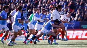 Posolo Tuilagi a transpercé la défense uruguayenne sur 50m ce mercredi à Montevideo