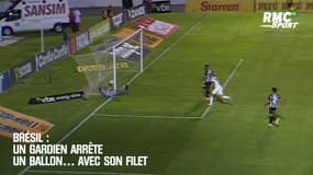 Brésil : Un gardien arrête un ballon… avec son filet