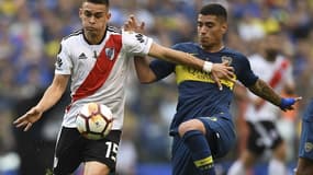 Palacios (River) en duel avec Olaza (Boca)