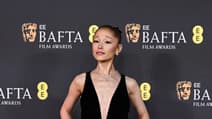 Ariana Grande dimanche 16 février lors de la 78e cérémonie des British Academy Film Awards.