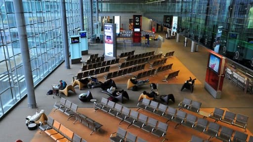 Les aéroports français doivent faire face à une grève des contrôleurs aériens.