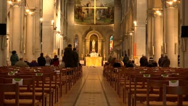 Église à Paris décembre 2020 - Image d'illustration