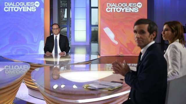 François Hollande dans l'émission "Dialogues citoyens".
