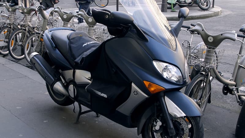 Depuis 2014, Paris compte 6000 places de stationnement supplémentaires pour les deux roues.