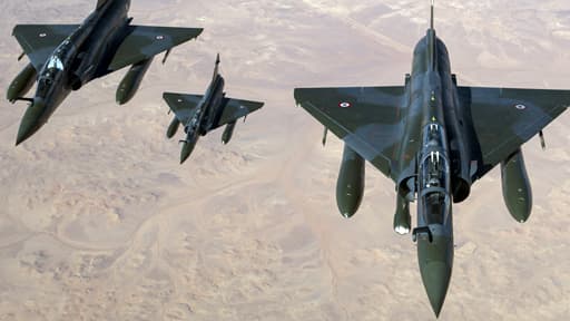 "Au nom de la France, j'ai répondu à la demande d'aide du président du Mali", a déclaré François Hollande, expliquant l'entrée en guerre des forces armées françaises.