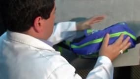 En Colombie, cette entreprise fabrique des sacs à dos pare-balles 