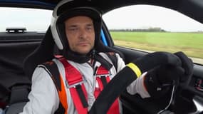 David Hallyday, au volant de la Subaru BRZ de Top Gear France