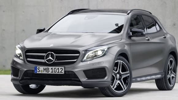 Après les Classe A et CLA d'entrée de gamme, c'est au tour du plus petit SUV de rajeunir. Après les Classe A et CLA d'entrée de gamme, c'est au tour du plus petit SUV de rajeunir.