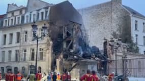 L'immeuble du 277 de la rue Saint-Jacques, dans le 5e arrondissement de Paris, s'est effondrer après une explosion, ce 21 juin 2023.