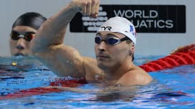 Le nageur français Maxime Grousset sur les demi-finales du 100m papillon des Mondiaux de natation à Singapour, 1er août 2025